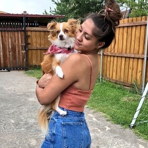 Meet your Posher, Ana